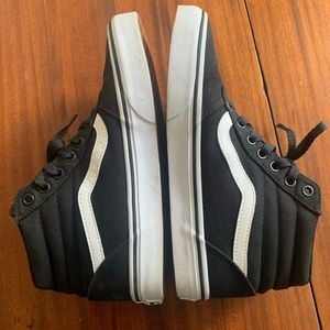 Great condition, minimal wear.